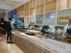 自助取餐区-米国现煲煲仔饭(塔子湖店)