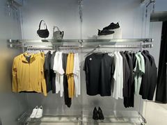 -迪桑特DESCENTE(青岛山东路万象城店)