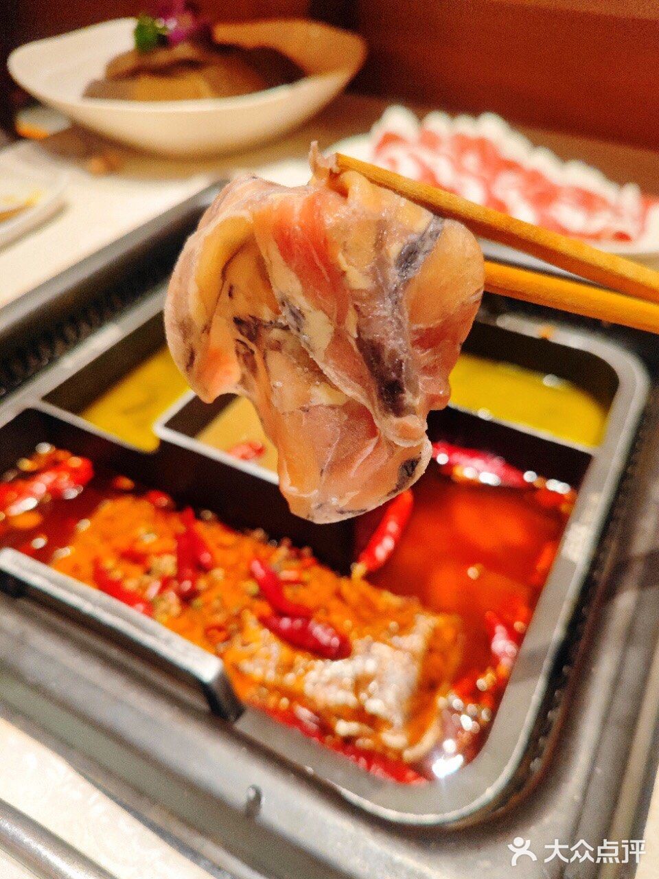 魔都人气美食 | 来巴奴毛肚火锅吃新品老坛酸菜锅底啦