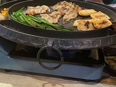 -三国惹火烤肉·中日韩烤肉集合店(百草路店)