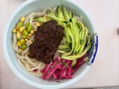-陈寔包子王·卤煮小肠·京味小吃(龙潭店)