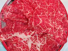安格斯牛肉-鲜入围煮花胶鸡海鲜火锅