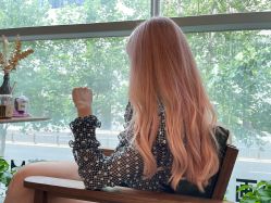 -变画·发型STUDIO