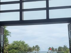 -亚龙湾喜来登·美景台大堂吧