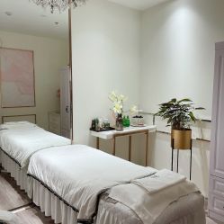 -染指坊日式美甲美睫设计中心