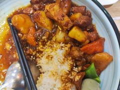 -西部马华清真兰州牛肉面·烧烤夜市(三里河店)