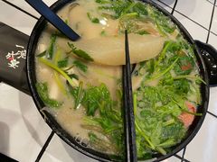 -肥汁米蘭香港米线(长宁来福士店)