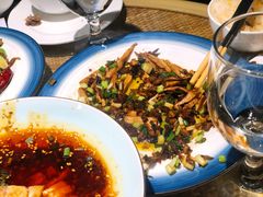 -渝信川菜 · 川味家常菜(长安店)