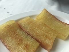 香煎鱼翅黄金糕-黄埔华苑酒家(黄埔总店)