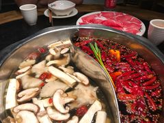 -纸盐河码头火锅(十八梯店)
