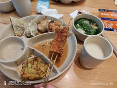 -素满香·全民食养自助(长宁龙之梦店)