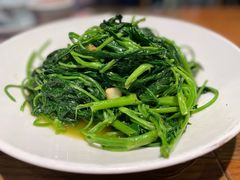 -黄泥岗·地道湖北菜(奥特莱斯店)