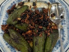 -避风塘潮粤海鲜酒楼