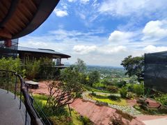 -中国宜宾·长江地标广场