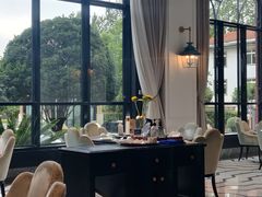 靠窗位-翠湖轩中餐厅(昆明翠湖宾馆店)