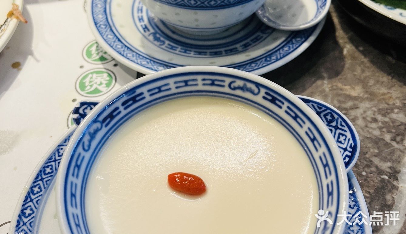 深圳美食｜福田里美食的经典美食之禄婶鸡煲