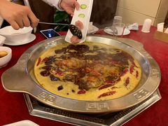 -山城年华老火锅(玉林店)