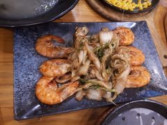 -老东镇啤酒屋海鲜加工·蒸汽海鲜·海鲜烧烤(台东店)