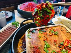 -热火朝天鲜切牛肉火锅(南强街巷店)