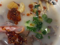 -大脸鸭记鸭血粉丝·小锅米线(水游城店)