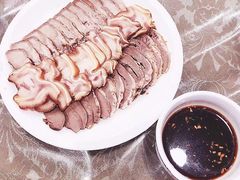 -小锅饭豆腐馆(建大店)