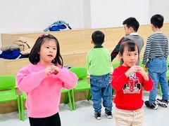 -蓝话筒·少儿成人演讲口才·主持朗诵·戏剧表演(大华第一坊店)