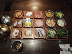 -银米·云南传统过桥米线(双廊黑金冠店)