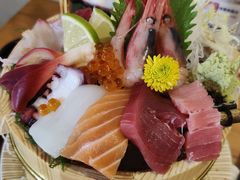 -烈士陵园(地铁站)