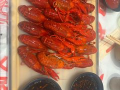 -肥肥虾庄·金牌油焖大虾(汉口城市广场店)
