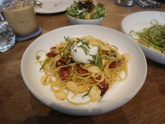 -ROAST coffee & eatery