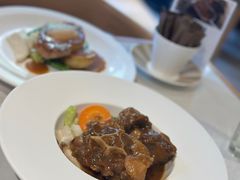 -La-Serene Café