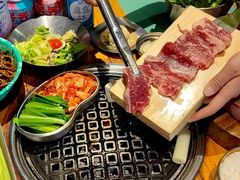 -唯成•韩国炭火烤肉 유성고기