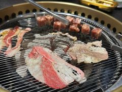 -何发发和牛烧肉·鳗鱼榴莲放题自助(乐峰广场店)