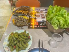 -沪上名羊天下•烤羊腿•东北烧烤•小龙虾(浦东直营总店)