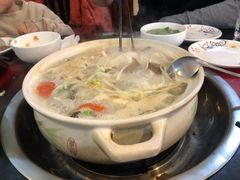 山药排骨牛肉养生汤-花水湾红太阳牛肉汤锅