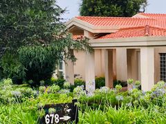 -昆明春城湖畔度假村