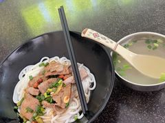 -丫丫桂林米粉(学府店)