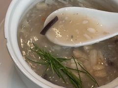 -滋粥楼·顺德菜(番禺广场总店)