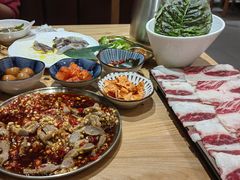 -青瓦餐厅·生鱼片·韩园烤肉(西塔店)