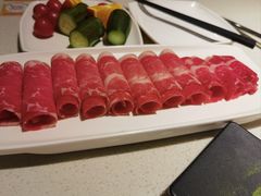 -海底捞火锅鲜切牛肉主题店(长寿路店)