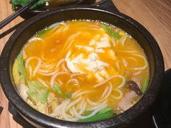 酸汤肥牛过桥米线-云味馆过桥米线(皇庭广场店)