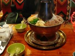 -嘎咓讓咘藏餐厅(团结新村店)