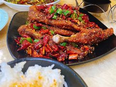 火爆辣鸡爪-胖太太四川麻辣排骨串(镇江路分店)