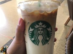 -星巴克臻选(成都太古里店)
