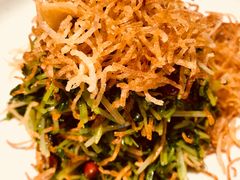 巧拌豆苗-四季民福烤鸭店(王府井灯市口店)