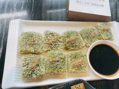 -老船舫·现做活鲜鱼馆(东郊记忆店)