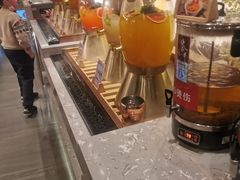 -山焱·炭火自助烤肉(周浦万达店)