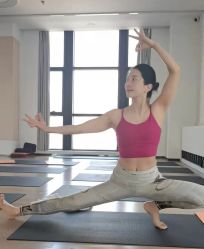 -恩舍瑜伽普拉提