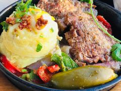 -Chili's Cafe&Bar奇利斯(滨江店)