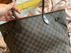 -小飞侠奢侈品回收 寄卖 养护(宝山宝龙广场店)